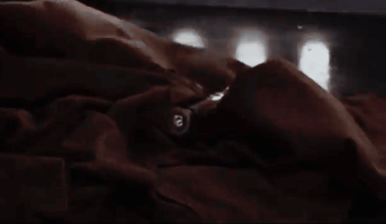 starwars4 Jedi robes and a lightsaber